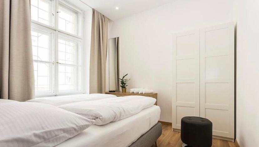 Luxury Apartment On Wenceslas Square Prague Exterior photo